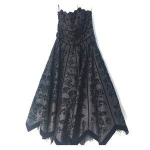 Betsey Johnson Dresses - Betsy Johnson Black Strapless Evening Collection Betsey Johnson Dresses - Betsy Johnson Black Strapless Evening Collection